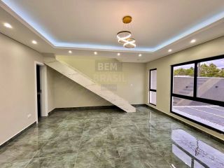 Sobrado Novo Inteligente no Barreirinha: Alto Padrão, Tecnologia e Flexibilidade no Pagamento!