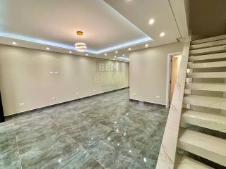 Sobrado Novo Inteligente no Barreirinha: Alto Padrão, Tecnologia e Flexibilidade no Pagamento!