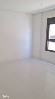 Luxo e Vista Mar Definitiva: 4 Suítes no Upside Home Club