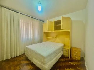 Apartamento Mobiliado com 3 Quartos e 2 Vagas à Venda – Água Verde / Vila Izabel