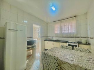 Apartamento Mobiliado com 3 Quartos e 2 Vagas à Venda – Água Verde / Vila Izabel