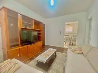 Apartamento Mobiliado com 3 Quartos e 2 Vagas à Venda – Água Verde / Vila Izabel