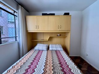 Apartamento Mobiliado com 3 Quartos e 2 Vagas à Venda – Água Verde / Vila Izabel
