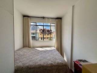 Apartamento Mobiliado com 3 Quartos e 2 Vagas à Venda – Água Verde / Vila Izabel