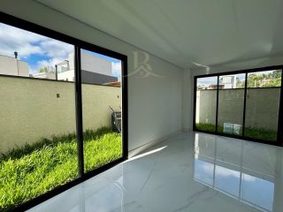 Casa em Condomínio no Santa Cândida: 3 Suítes e Terraço Gourmet | Vivendas do Parque