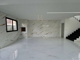 Casa em Condomínio no Santa Cândida: 3 Suítes e Terraço Gourmet | Vivendas do Parque