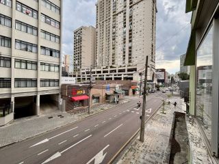 Apartamento Amplo no Centro de Curitiba – 144m² | Próximo à Reitoria da UFPR
