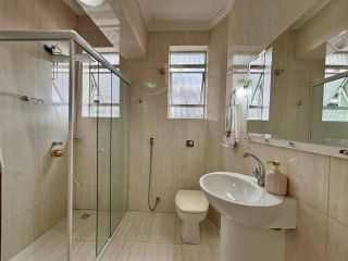 Apartamento Amplo no Centro de Curitiba – 144m² | Próximo à Reitoria da UFPR