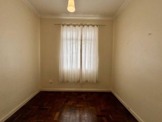 Apartamento Amplo no Centro de Curitiba – 144m² | Próximo à Reitoria da UFPR