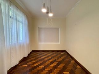 Apartamento Amplo no Centro de Curitiba – 144m² | Próximo à Reitoria da UFPR