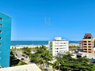 Apartamento Exclusivo em Caiobá: Conforto, Vista e Lazer a 100m da Praia no Edifício Meridien!