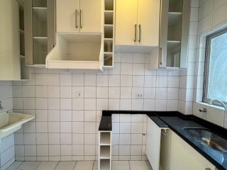 Apartamento 1 Dormitório no Bigorrilho – Edifício Ucrânia Champagnat