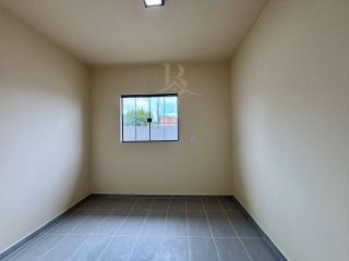 Casa nova à venda no bairro Cristal em São José dos Pinhais