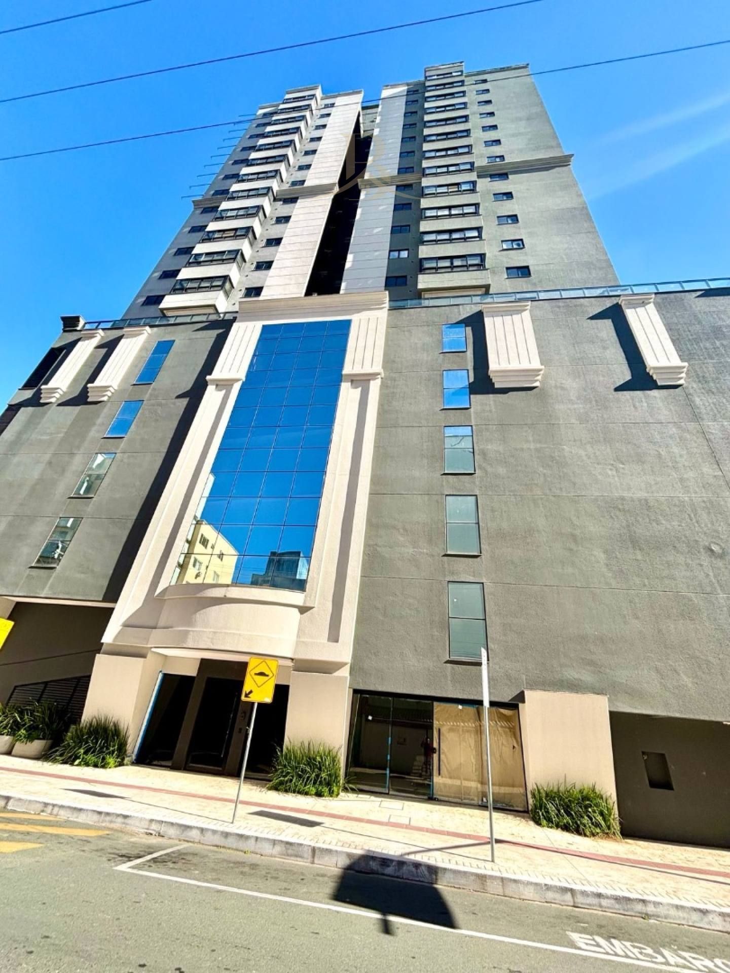 Apartamento Novo Para Vender com 1 quartos no Centro de Balneário Camboriú