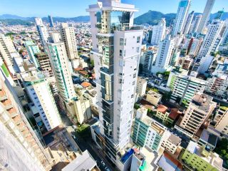 Apartamento à Venda no Edifício Unique Tower em Balneário Camboriú, 3 Suítes, 11º Andar, 2 Vagas de Garagem