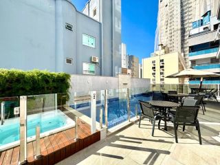 Apartamento à Venda no Edifício Unique Tower em Balneário Camboriú, 3 Suítes, 11º Andar, 2 Vagas de Garagem