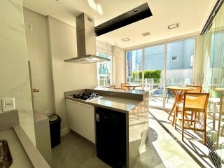 Apartamento à Venda no Edifício Unique Tower em Balneário Camboriú, 3 Suítes, 11º Andar, 2 Vagas de Garagem
