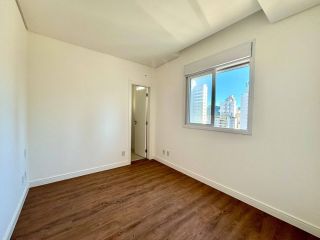 Apartamento à Venda no Edifício Unique Tower em Balneário Camboriú, 3 Suítes, 11º Andar, 2 Vagas de Garagem