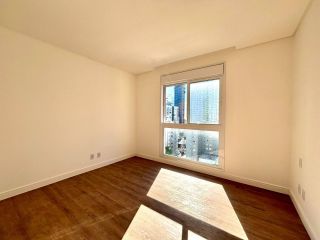 Apartamento à Venda no Edifício Unique Tower em Balneário Camboriú, 3 Suítes, 11º Andar, 2 Vagas de Garagem