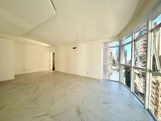 Apartamento à Venda no Edifício Unique Tower em Balneário Camboriú, 3 Suítes, 11º Andar, 2 Vagas de Garagem