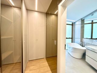 Apartamento de Alto Luxo no Edifício Carmen, 3 Suítes, Porteira Fechada ao lado do Clube Curitibano