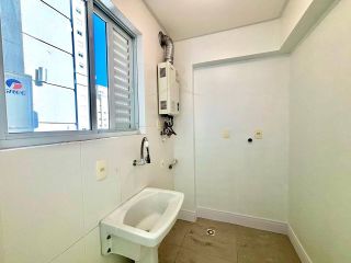 APARTAMENTO À VENDA NO EDIFÍCIO SOLAR DO TAMARINDO | 3 DORMITÓRIOS,122m² PRIVATIVOS, 2 VAGAS, CENTRO DE BALNEÁRIO CAMBORIÚ