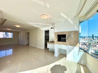 APARTAMENTO À VENDA NO EDIFÍCIO SOLAR DO TAMARINDO | 3 DORMITÓRIOS,122m² PRIVATIVOS, 2 VAGAS, CENTRO DE BALNEÁRIO CAMBORIÚ