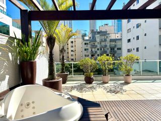 APARTAMENTO À VENDA NO EDIFÍCIO SOLAR DO TAMARINDO | 3 DORMITÓRIOS,122m² PRIVATIVOS, 2 VAGAS, CENTRO DE BALNEÁRIO CAMBORIÚ