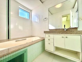APARTAMENTO À VENDA NO EDIFÍCIO SOLAR DO TAMARINDO | 3 DORMITÓRIOS,122m² PRIVATIVOS, 2 VAGAS, CENTRO DE BALNEÁRIO CAMBORIÚ