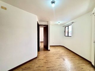 Apartamento 1 Quarto com Sacada no Cristo Rei - Edifício Trianon Park