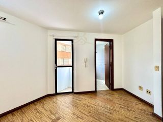 Apartamento 1 Quarto com Sacada no Cristo Rei - Edifício Trianon Park