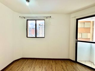 Apartamento 1 Quarto com Sacada no Cristo Rei - Edifício Trianon Park