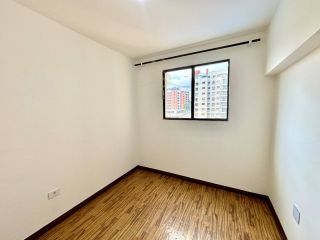 Apartamento 1 Quarto com Sacada no Cristo Rei - Edifício Trianon Park