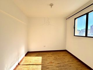 Apartamento 1 Quarto com Sacada no Cristo Rei - Edifício Trianon Park