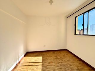 Apartamento 1 Quarto com Sacada no Cristo Rei - Edifício Trianon Park