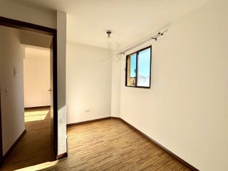 Apartamento 1 Quarto com Sacada no Cristo Rei - Edifício Trianon Park