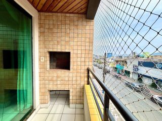 Apartamento 4 Dormitórios à Venda no Centro de Balneário Camboriú – 2 Suítes e Sacada com Churrasqueira