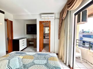 Apartamento 4 Dormitórios à Venda no Centro de Balneário Camboriú – 2 Suítes e Sacada com Churrasqueira