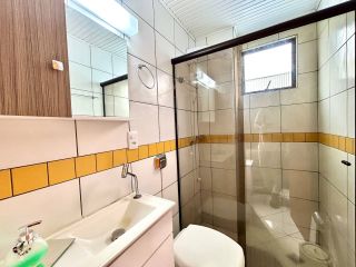Apartamento 4 Dormitórios à Venda no Centro de Balneário Camboriú – 2 Suítes e Sacada com Churrasqueira
