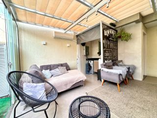 Sobrado Triplex 3 Quartos (2 Suítes) à Venda no Atuba, Curitiba - 146m² com Churrasqueira e Ático