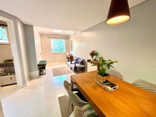 Sobrado Triplex 3 Quartos (2 Suítes) à Venda no Atuba, Curitiba - 146m² com Churrasqueira e Ático