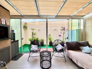 Sobrado Triplex 3 Quartos (2 Suítes) à Venda no Atuba, Curitiba - 146m² com Churrasqueira e Ático