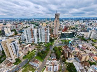 Terreno à venda no Água Verde – 466 m² | ZR4.1