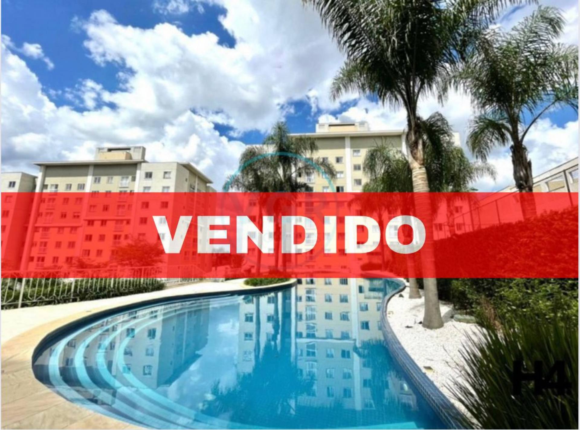 OPORTUNIDADE! LINDÍSSIMO APARTAMENTO MOBILIADO E EQUIPADO.