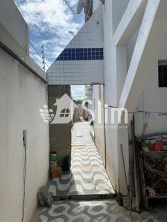 CASA NO BAIRRO ATALAIA