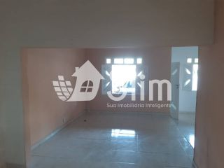 Casa no Conjunto JK - Bairro Jabotiana