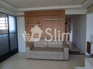 Casa no Conj. Eduardo Gomes