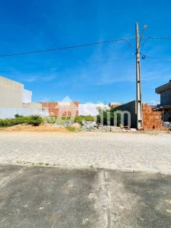 Lote / Terreno no bairro Robalo em Aracaju