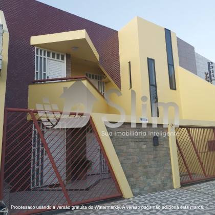 CASA DUPLEX NO ORLANDO DANTAS