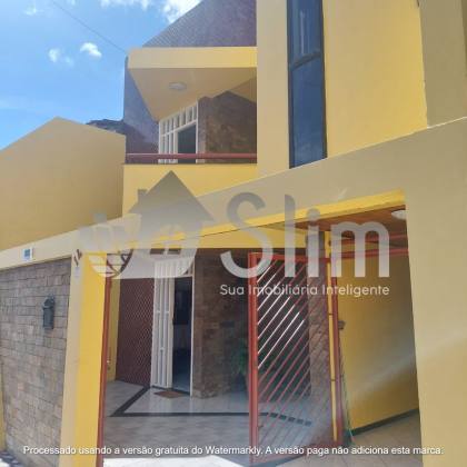 CASA DUPLEX NO ORLANDO DANTAS